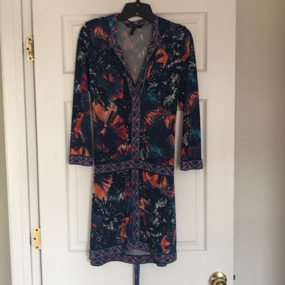 BCBG Dresses & Skirts - BCBG mini dress